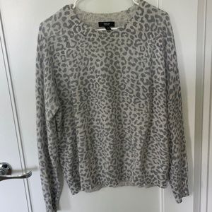 Almost NEW AQUA grey leopard print 100% cashmere sweater large
